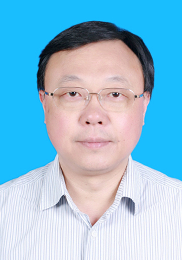 李学伟，四川农业大学教授、博导，猪遗传育种专家