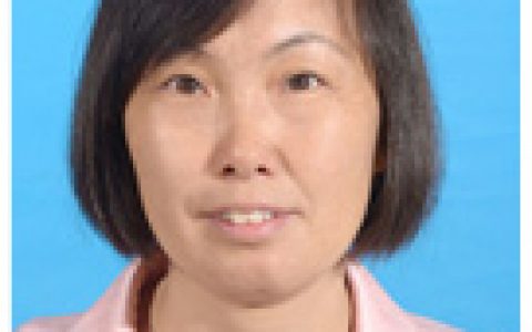 　茆达干（女），江苏盐城人，南京农业大学教授、博导，羊业专家。