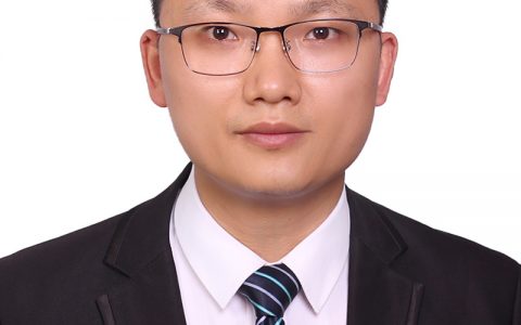 　陈仕毅，四川农业大学副教授、硕导。四川养兔协会副秘书长。