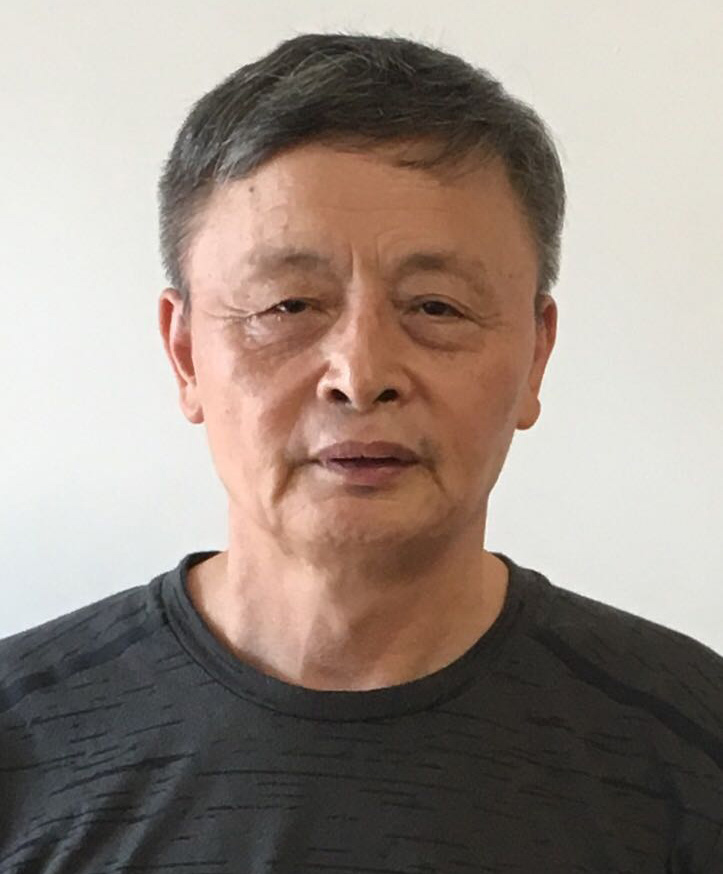 　谭景和，山东农业大学教授、博导。猪业专家。