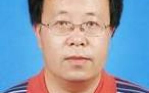 　王小山，河北围场人，扬州大学副教授、博导，草业专家。