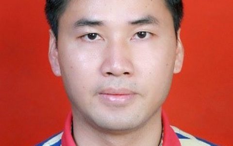 　匡刚桥，湖南永州人，西南大学水产学院副教授。从事名特水产养殖、观赏水产养殖等教学科研工作。
