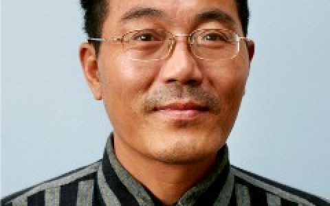 　骆先虎，安徽农业大学副教授、硕导。生态养殖专家。