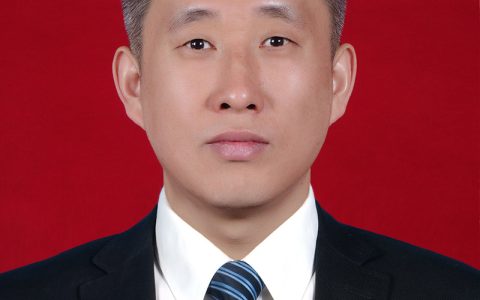 　何俊峰，甘肃兰州人，甘肃农业大学副教授、硕导，兽医大咖。