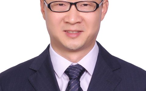 　杨世勇，四川农业大学副教授、硕导，经济鱼类专家。