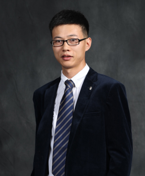 　纪守坤，山东曹县人，河北农业大学副教授、硕导，牛羊专家。