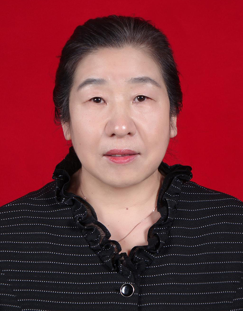 　王桂荣（女），甘肃农业大学副教授、硕导，兽医大咖。