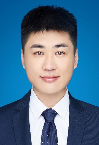 　荣博涵，东北农业大学讲师。畜禽育种专家。