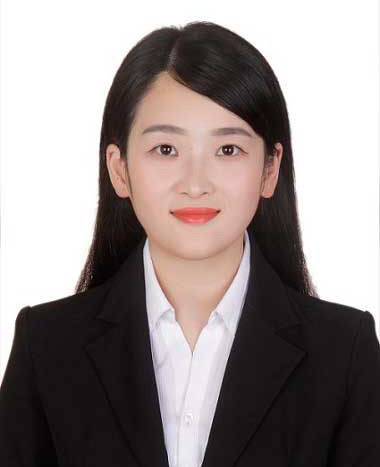 　张冕群（女），安徽农业大学副教授、硕导，畜禽繁育专家。